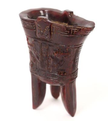 Lot 423 miniature horn carved chinese jue vessel