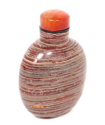 Lot 424 gorgeous hardstone carved snuff bottle