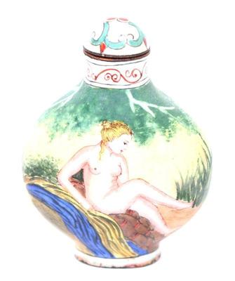 Lot 427 chinese enamel bathing beauties snuff bottle