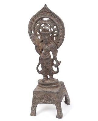 Lot 417 chinese bronze standing buddha 500 530 a.d.