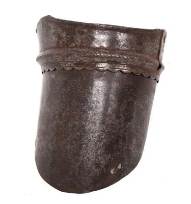 Lot 192 upper osculating cannon element of armour 16th c.