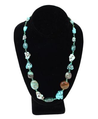 Lot 217 navajo turquoise necklace