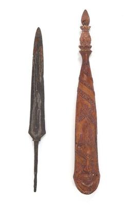 Lot 53 indonesian spear head w figural scabbard
