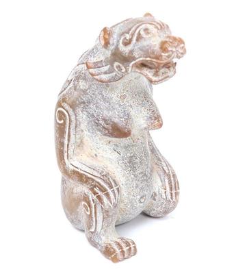 Lot 381 chinese hardstone bear carving 533 grams