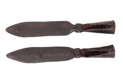 Lot 56 pair of chinese iron spear heads qing dynasty 1644 1912
