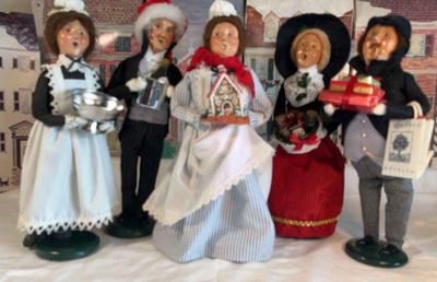 Byers choice carolers crabtree & evelyn + more