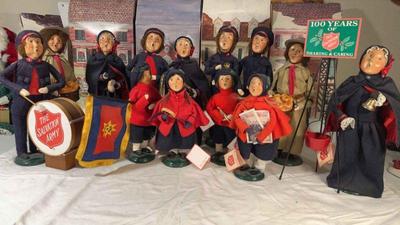 Byers choice carolers salvation army band
