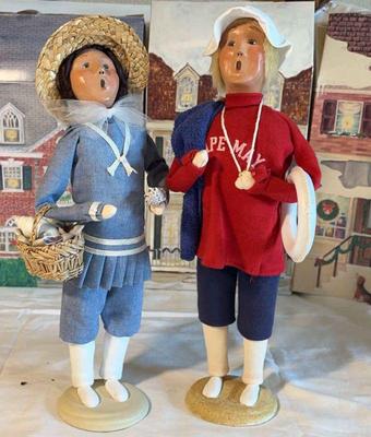 Byers choice carolers beachcombers