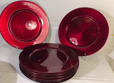 Holiday red chargers