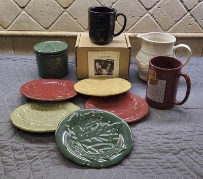 Miscellaneous longaberger pottery