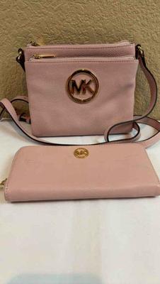 Authentic michael kors light pink handbag wallet