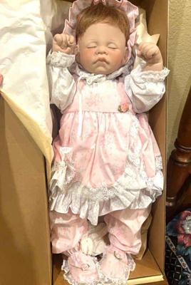 Lee middleton doll first moments sweetness