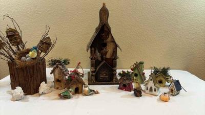 Deco bird houses