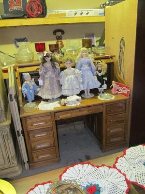 PRE SALE ITEM: $375 Roll top desk