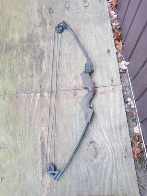 Deerslayer Archery Bow