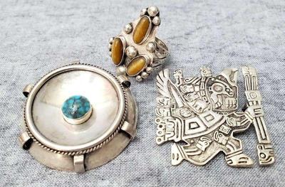 Mb076 sterling pins and rings
