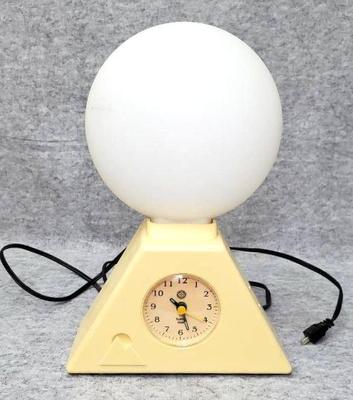 Ng335 vintage bio brite sunrise clock