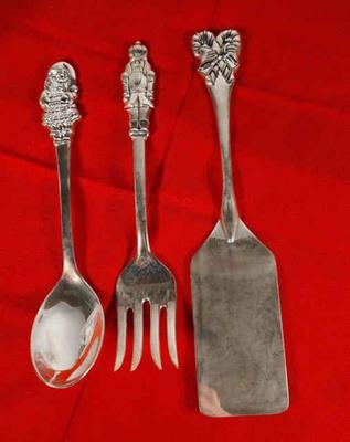 Silver plate serving pieces