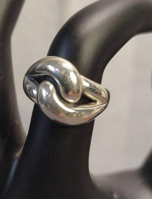 Avery sterling knot ring