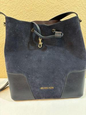 Authentic michael kors cary medium cobalt suede leather bucket bag