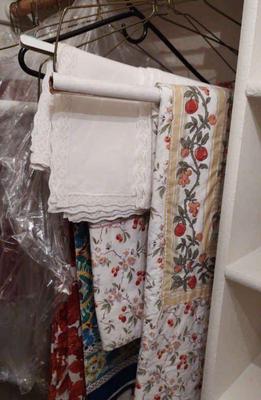 Mystery lot of table linens