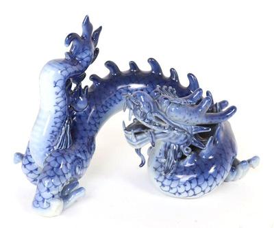 Lot 419 chinese blue white porcelain dragon figure