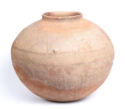 Lot 498 dogon ceramic storage vessel