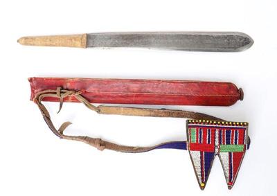 Lot 40 native beaded knife or short sword
