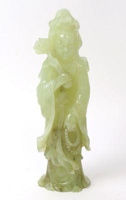 Lot 430 chinese carved pale bowenite quanyin