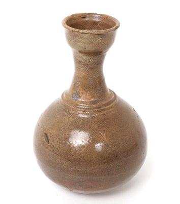 Lot 438 japanese brown glazed porcelain vase