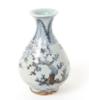 Lot 456 korean style porcelain glazed vase