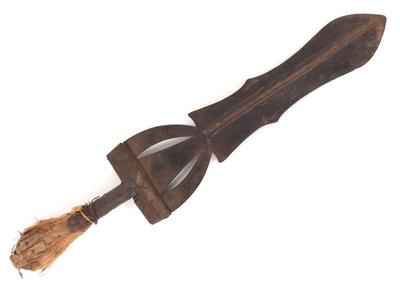 Lot 37 antique african congo iron short sword w wrapped pommel