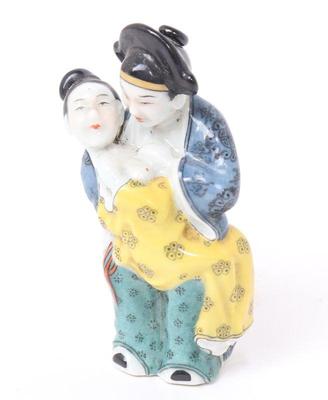 Lot 283 chinese porcelain snuff bottle lovers