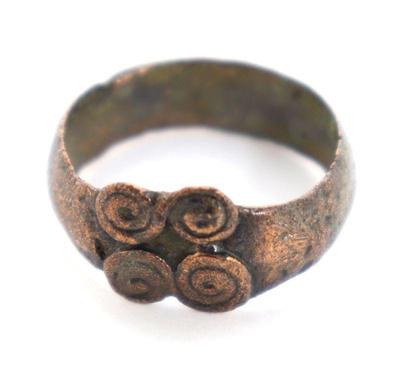 Lot 85 lovely ancient roman byzantine medieval era ring