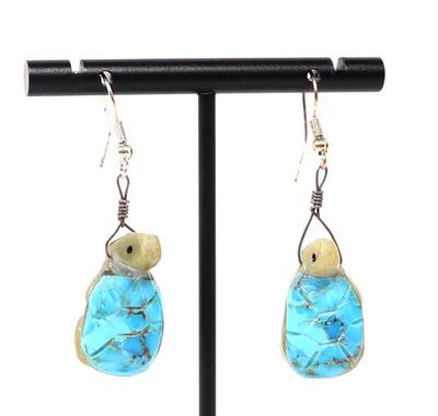 Lot 132 adorable pair of zuni turtle earrings turquoise