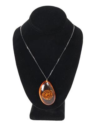 Lot 162 preserved baby rattlesnake imitating amber