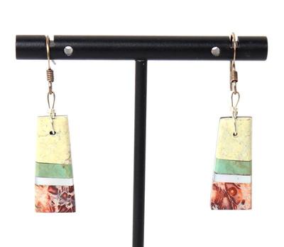 Lot 130 lovely natural shell stone earrings, zuni