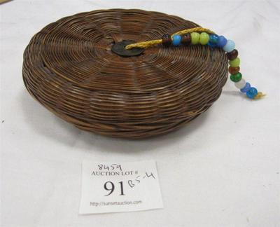 small Chinese Peking basket