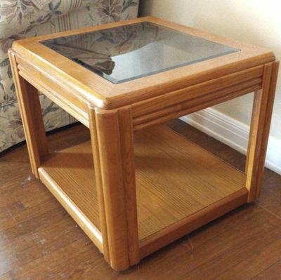 Art deco side table