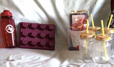 A m jello molds & more