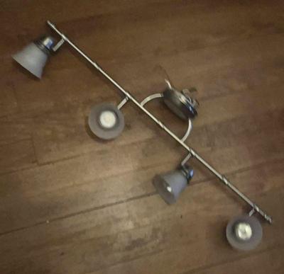 4 light fixture