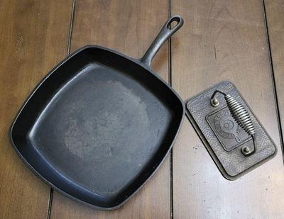 Cast iron square skillet and bacon press