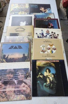 Mystery lot of albums 1
