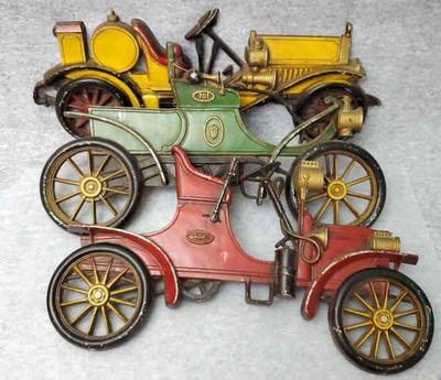 Md010 2 cast metal sexton wall plaques of vintage cars