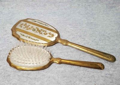 Md012 vintage vanity hand mirror and brush