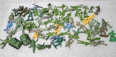 Md026 vintage plastic army men