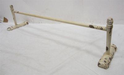 Reproduction towel bar