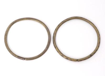 Lot 51 pair of filipino brass bangle bracelets