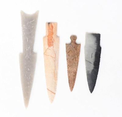Lot 29 group of four native american arrowhead points