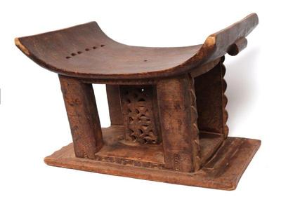 Lot 196 asante prestige' stool, ex ambassador